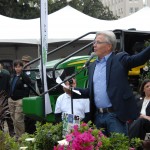 Craig McNamara voicing his appreciation of the Golden State's farmers and ranchers